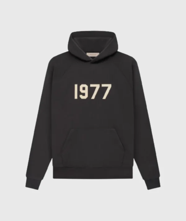 The Signature 1977 Essentials Hoodie Black